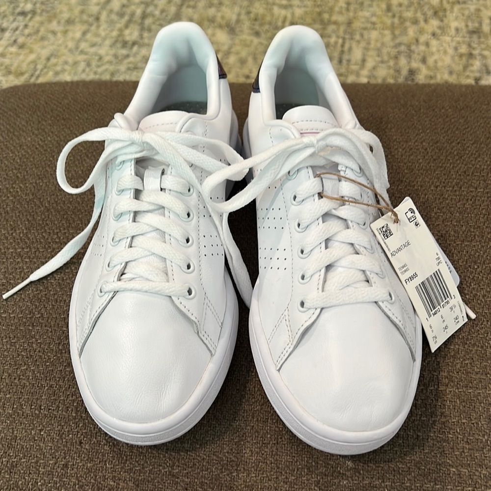 Adidas tennis shoes